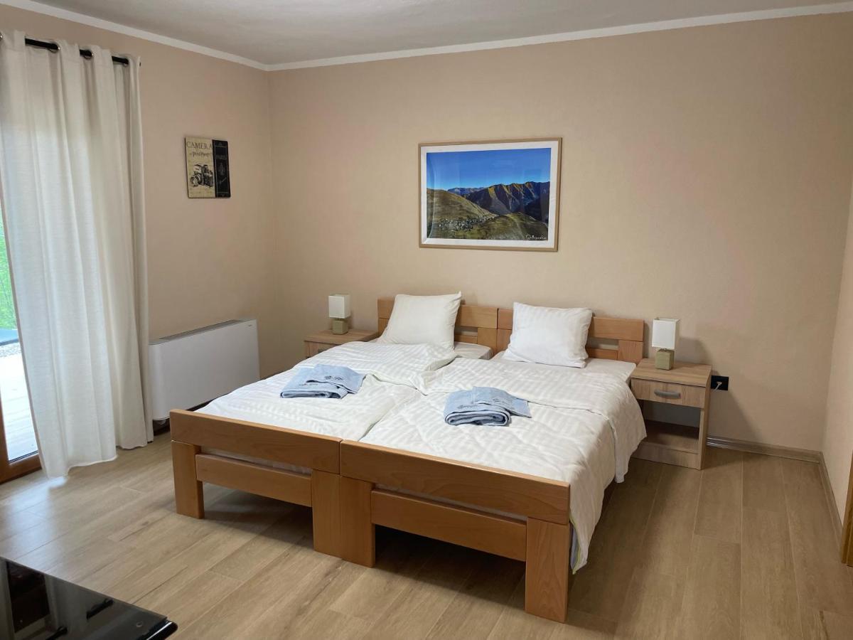 Josanica Bed&Breakfast Konjic Eksteriør billede